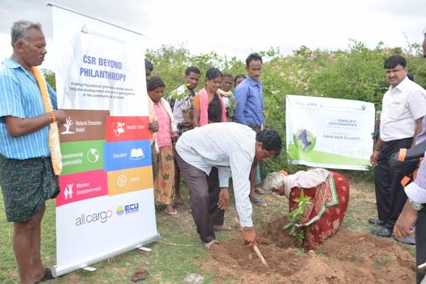 Avashya Foundation Undertakes a Tree Plantation Drive in Karnataka